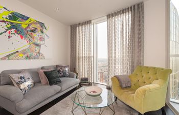 Thames Heights Holiday Home