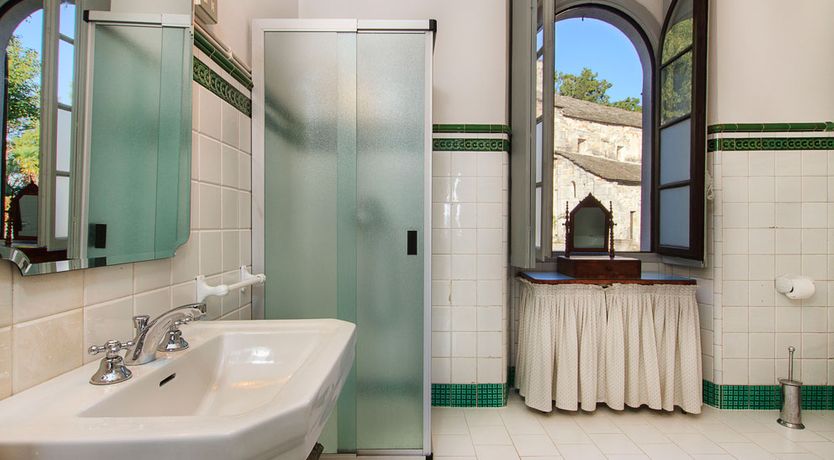 Photo of The Painted Window