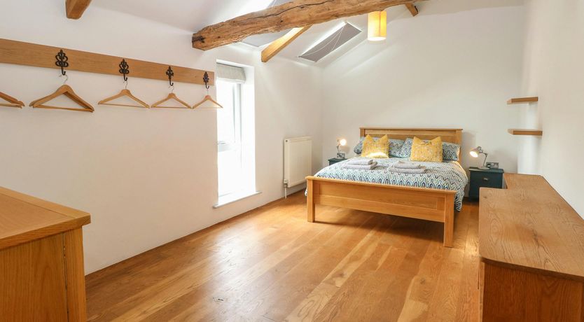 Photo of Ivy & Crimson