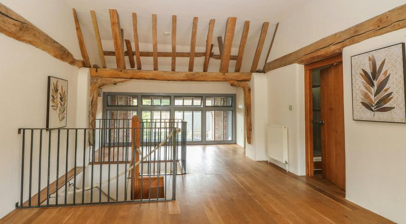 Photo of Ivy & Crimson