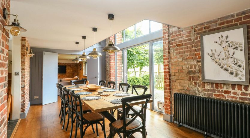 Photo of Ivy & Crimson