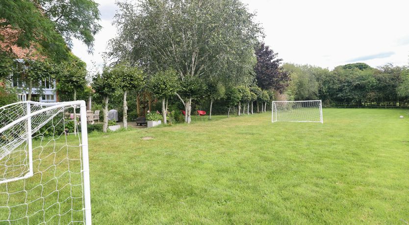 Photo of Ivy & Crimson