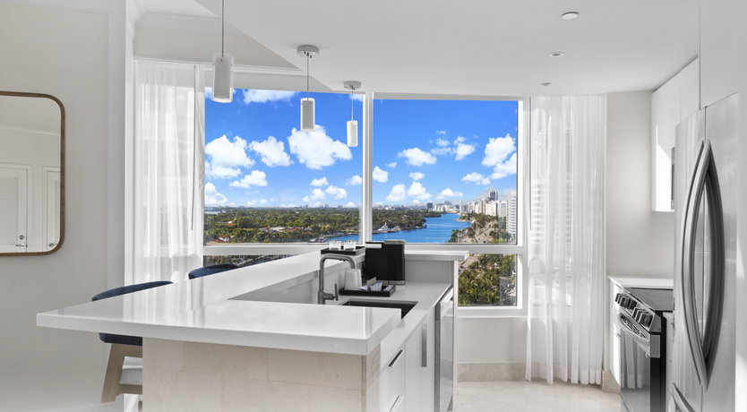 Photo of Sapphire Suite