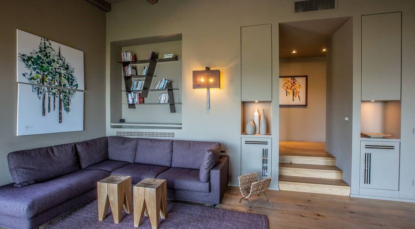 Photo of Archipelago Aura