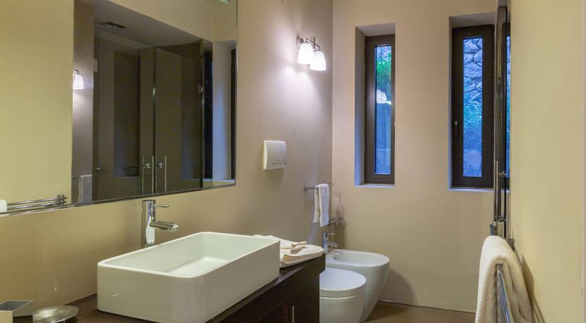 Photo of Archipelago Aura