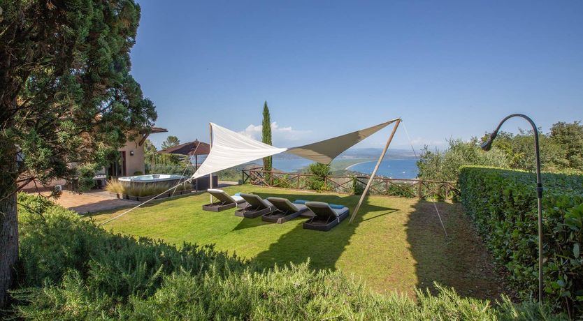 Photo of Archipelago Aura