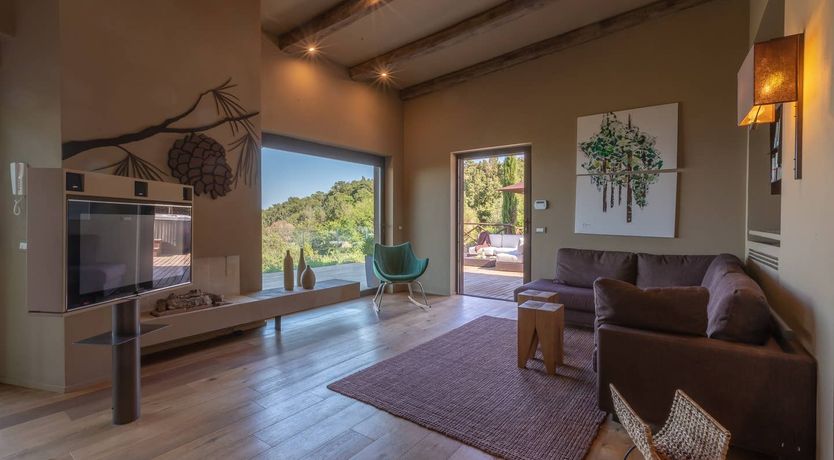 Photo of Archipelago Aura