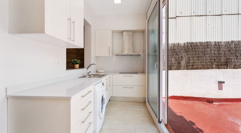 Photo of Wallpaper Blue