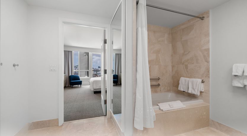 Photo of Drifting on the Ocean