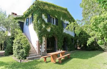Little Vineyard Holiday Home