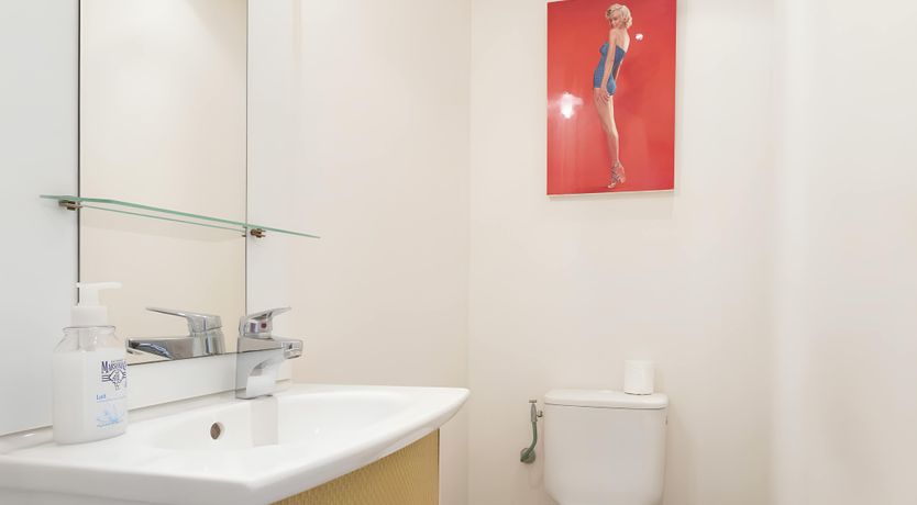 Photo of Harbour & Pearl