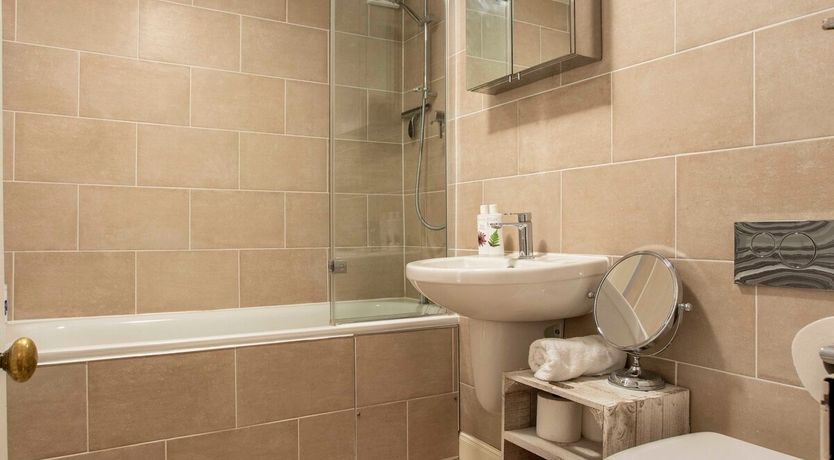 Photo of The Bradford Jewel