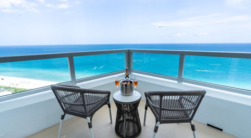 Photo of Lapis Lazuli Suite