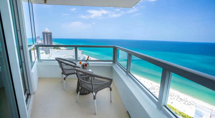 Photo of Lapis Lazuli Suite