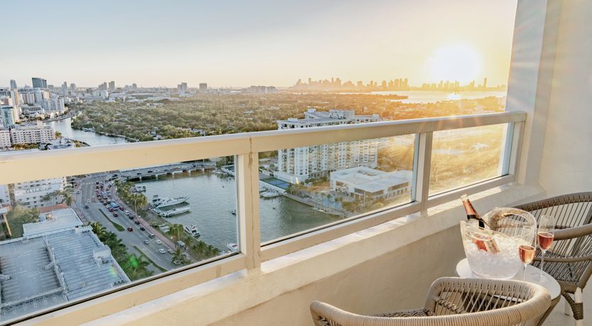 Photo of Beachfront Horizon