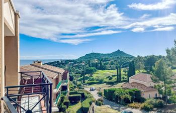 Village Cap Estérel - Le Belvédère Apartment 32 Holiday Home