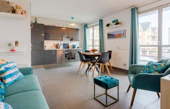 Blue Bay Apartment 5 Holiday Home