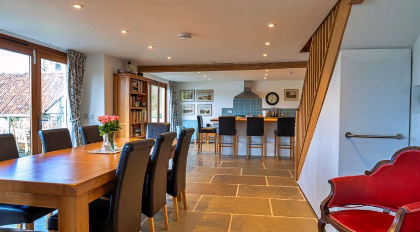 Photo of Lower Netherdowns