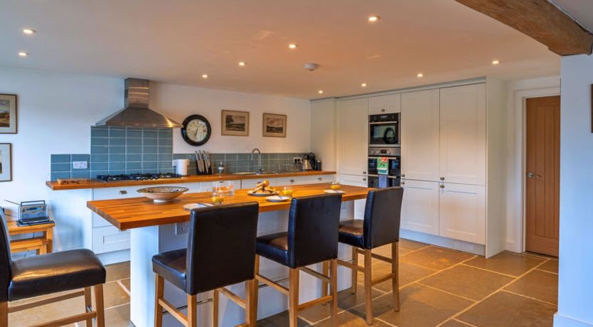 Photo of Lower Netherdowns