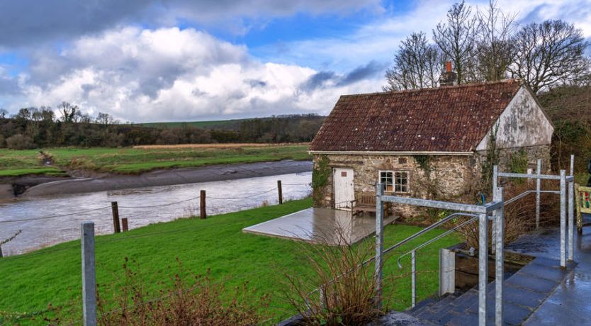 Photo of Lower Netherdowns