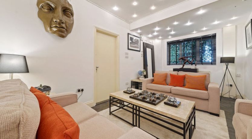 Photo of Regents Views