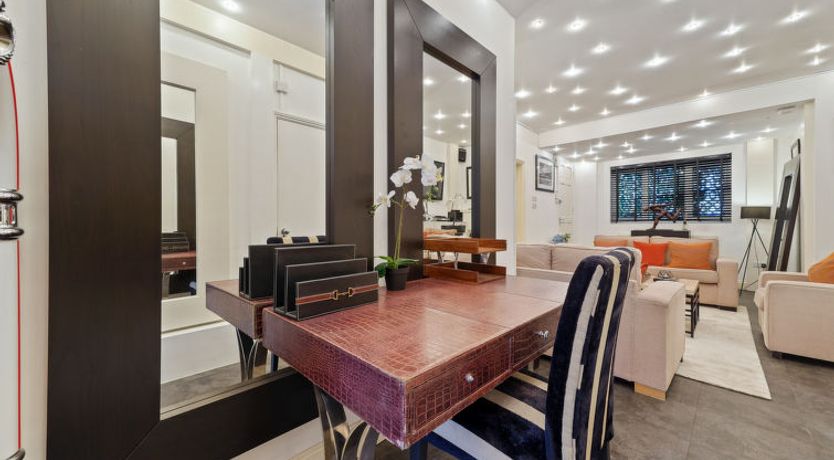 Photo of Regents Views