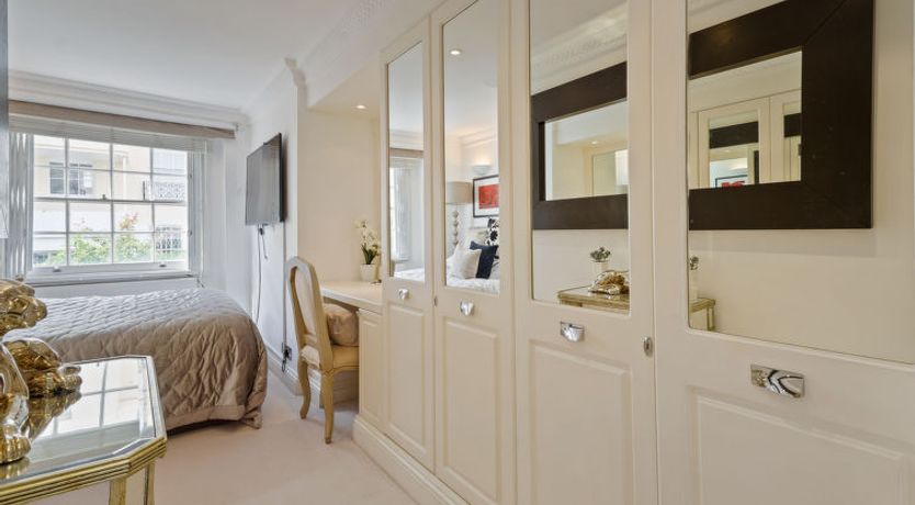 Photo of Regents Views