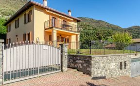 Photo of Alex Apartment 2