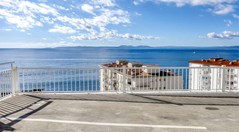 Photo of Belleza II Apartment 2