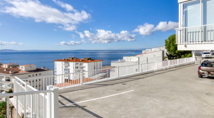 Photo of Belleza II Apartment 2