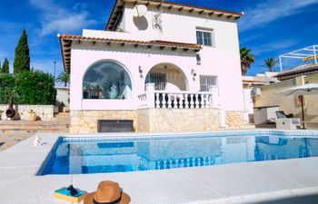 Villa Rosallia Holiday Home