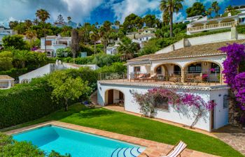 Villa Pomelo Plus Villa 2 Holiday Home