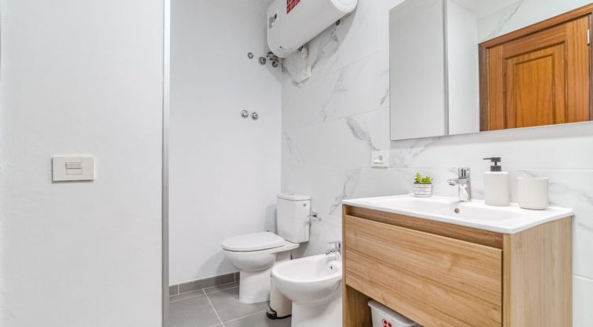 Photo of Yubal IV Apartment 4