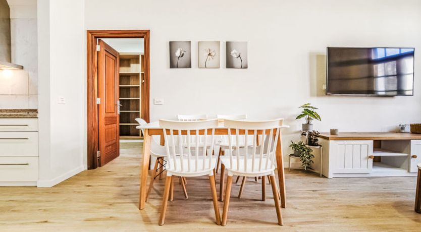 Photo of Yubal III Apartment 3