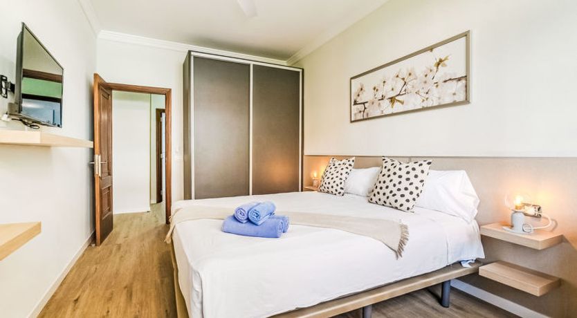 Photo of Yubal III Apartment 3