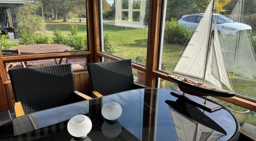 Photo of "Hakon" - 1km from the sea