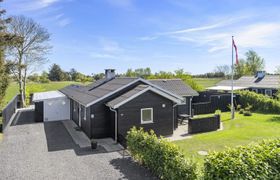 Photo of herwarth-400m-from-the-sea