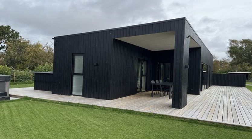 Photo of "Barnet" - 180m to the fjord