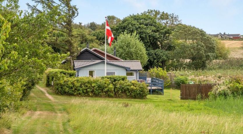 Photo of "Herulf" - 100m from the sea