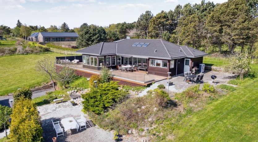 Photo of "Sahid" - 20m from the sea