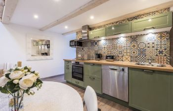 Gigaro Plage Apartment 2 Holiday Home