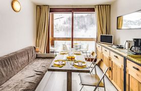 Photo of soyouz-vanguard-apartment-7