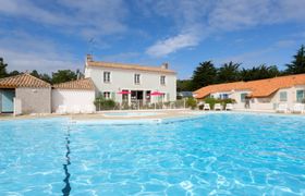 Photo of les-mas-de-st-hilaire