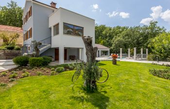 Greystone Holiday Home