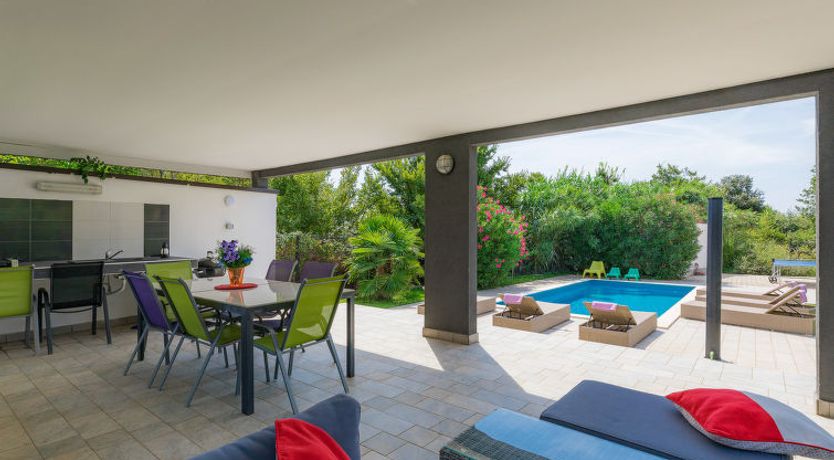 Photo of Mirela Holiday Home 2