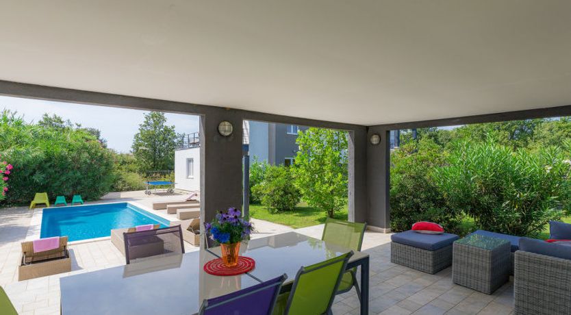 Photo of Mirela Holiday Home 2