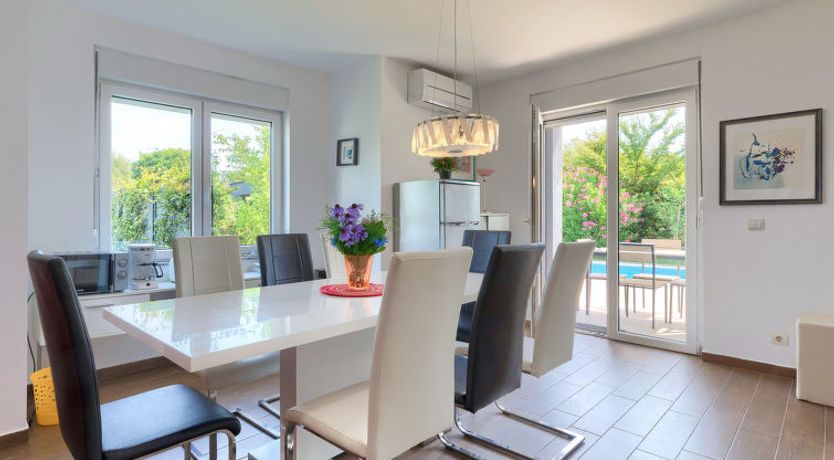 Photo of Mirela Holiday Home 2