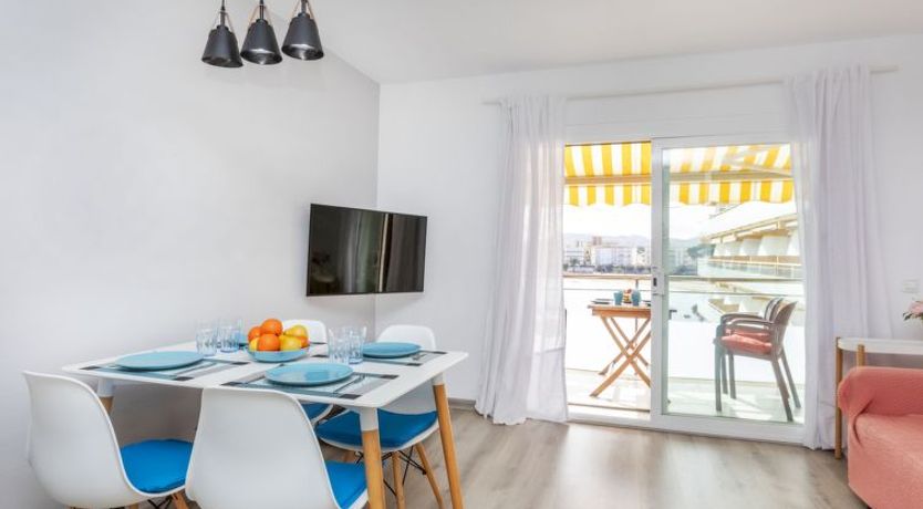 Photo of Palau del Mar Apartment 2