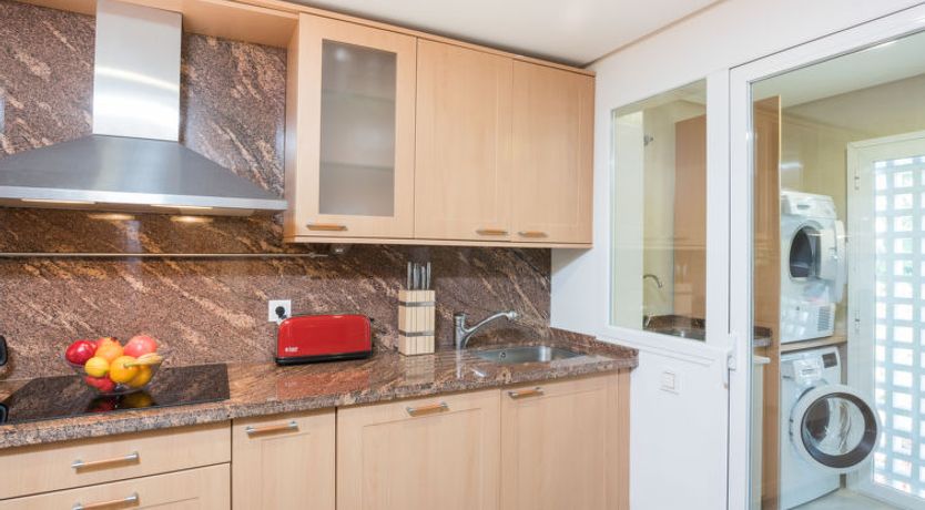 Photo of Perla Blanca