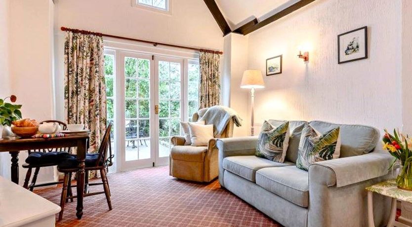 Photo of Old Coach House, Ellicombe